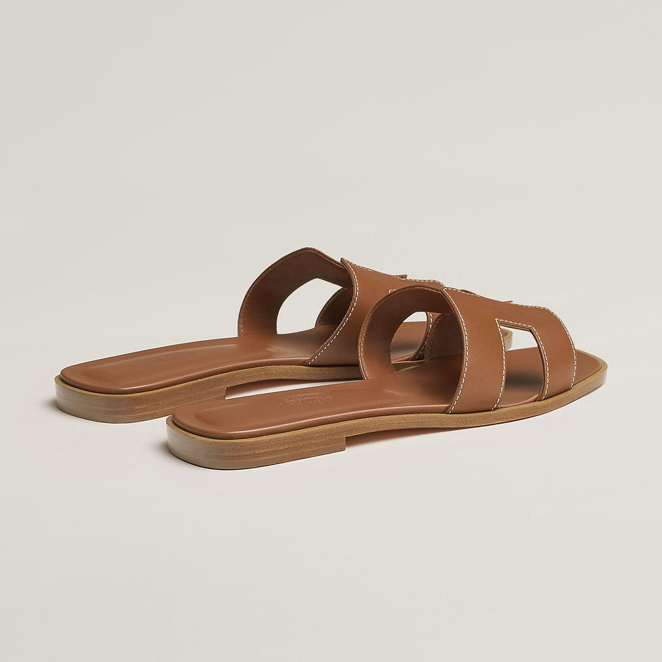 Signature "H" cut-out strap sandal - Gold